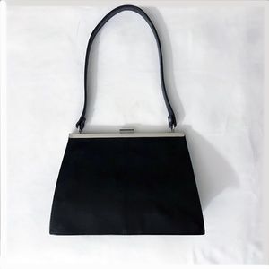 Wilson's Italian Leather: Pelle Studio, retro black purse.